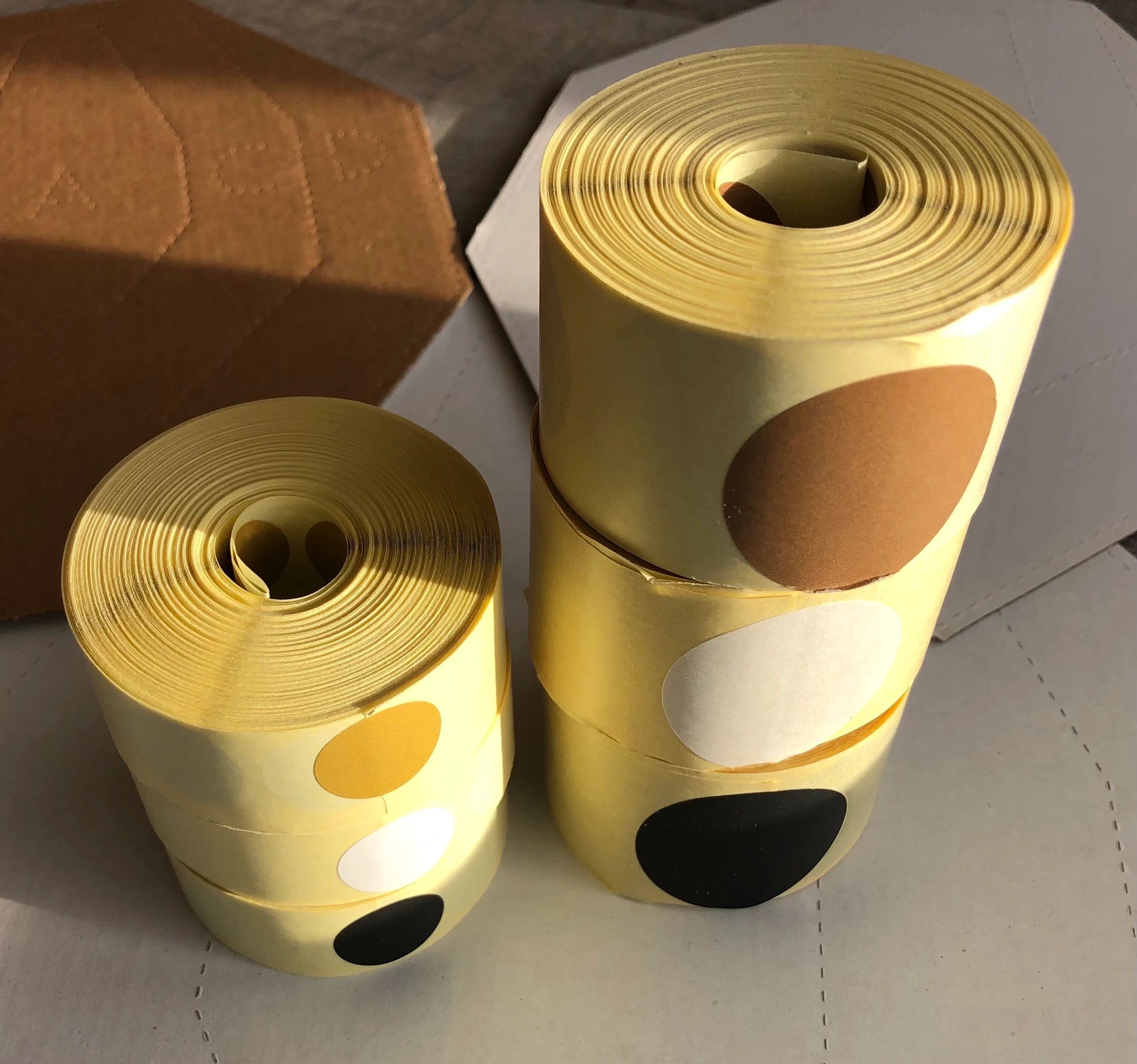 Target Patches / Pasters - Cardboard Colour Match - 19mm Standard Size x 1000 per roll - Image 3